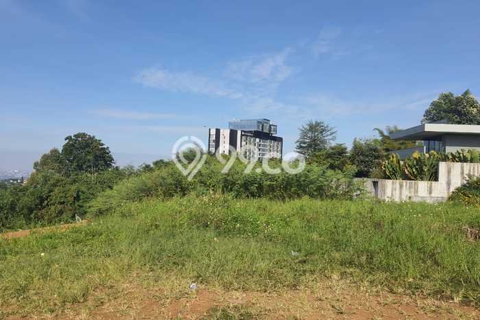 Tanah Kavling Dijual di Resor Dago Pakar, Bandung dengan Luas Tanah 1000m2 Tanah Kavling Dijual di Resor Dago Pakar, Bandung dengan Luas Tanah 1000m2