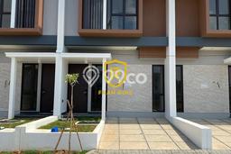 Jual Rumah Eksklusif 2 KT di Daan Mogot, Jakarta Barat Jual Rumah Eksklusif 2 KT di Daan Mogot, Jakarta Barat