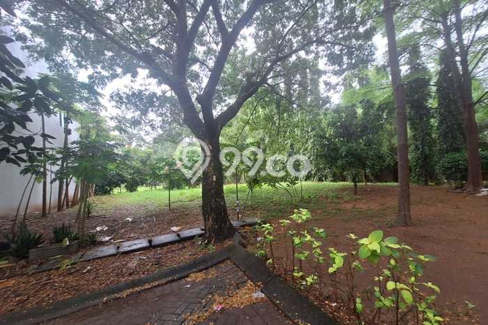 Tanah Dijual di Jakarta Barat Seluas 264m2 Strategis Tanah Dijual di Jakarta Barat Seluas 264m2 Strategis