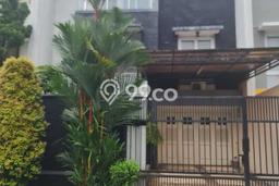 Hunian Mewah LB 300m2 Siap Pakai Desain Elegan di Permata Buana, Jakarta Barat Hunian Mewah LB 300m2 Siap Pakai Desain Elegan di Permata Buana, Jakarta Barat