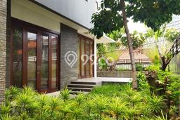 Dijual Rumah Premium dengan Fasilitas Sekitar Komplit di Cilandak, Jakarta Selatan Dijual Rumah Premium dengan Fasilitas Sekitar Komplit di Cilandak, Jakarta Selatan