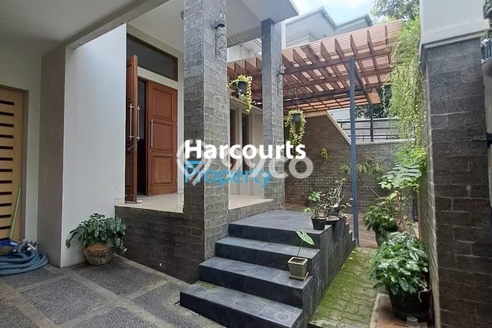 Hunian 4 Kamar Lengkap Disewakan di Kebayoran Baru Harga Kompetitif Hunian 4 Kamar Lengkap Disewakan di Kebayoran Baru Harga Kompetitif