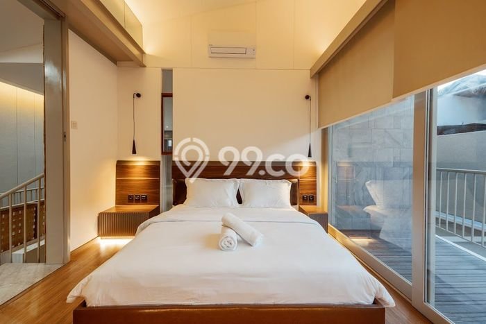 Rumah Luxury Modern Siap Huni di Pererenan Badung Rumah Luxury Modern Siap Huni di Pererenan Badung