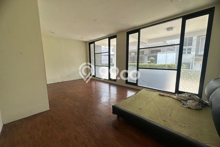Dijual Rumah 5 Kamar Lokasi Strategis Nyaman dan Strategis di Pare Dijual Rumah 5 Kamar Lokasi Strategis Nyaman dan Strategis di Pare