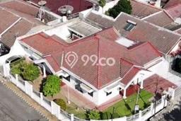 Rumah Elit LB 340m2 Siap Pakai Desain Elegan di Sukomanunggal, Surabaya Rumah Elit LB 340m2 Siap Pakai Desain Elegan di Sukomanunggal, Surabaya