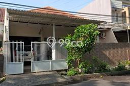 Rumah Elit Modern Siap Huni di Manyar Surabaya Rumah Elit Modern Siap Huni di Manyar Surabaya