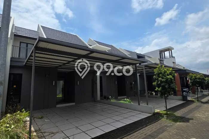 Lokasi strategis! Rumah siap pakai disewakan di Mustikajaya LB 125m2 Lokasi strategis! Rumah siap pakai disewakan di Mustikajaya LB 125m2