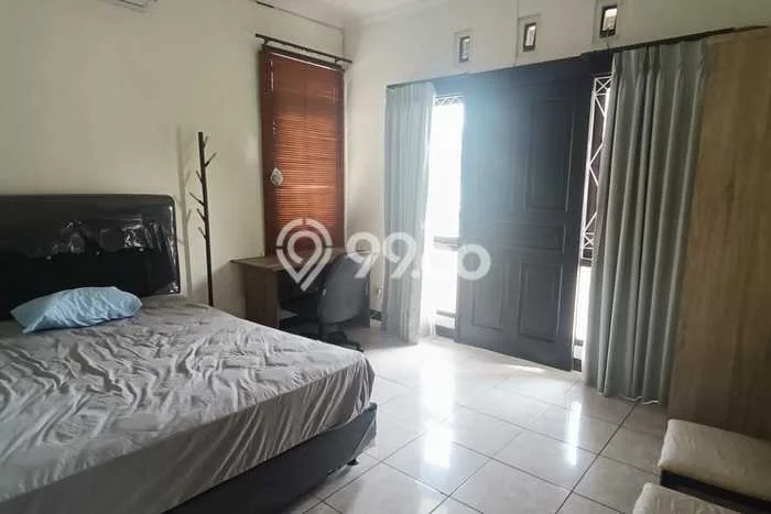 Disewakan! Rumah 4 Kamar Tidur &
2 Kamar Mandi di Kota Baru Parahyangan, Bandung Disewakan! Rumah 4 Kamar Tidur &
2 Kamar Mandi di Kota Baru Parahyangan, Bandung
