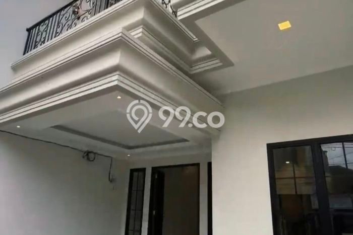 Hunian Mewah LB 250m2 Siap Huni Desain Elegan di Pondok Bambu, Jakarta Timur Hunian Mewah LB 250m2 Siap Huni Desain Elegan di Pondok Bambu, Jakarta Timur