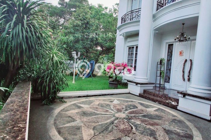 For Sale Rumah Mewah Exclusive di Cakung, Jakarta Timur For Sale Rumah Mewah Exclusive di Cakung, Jakarta Timur