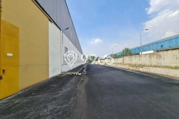 Gudang Kawasan , Luas 24000m2m², Kawasan Berkembang, Mainroad Gudang Kawasan , Luas 24000m2m², Kawasan Berkembang, Mainroad