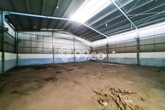 AREA PREMIUM! Gudang Kawasan , Luas 500m2m², Pusat Komersial AREA PREMIUM! Gudang Kawasan , Luas 500m2m², Pusat Komersial
