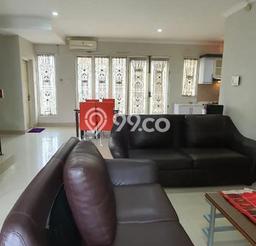 LISTING BARU! Rumah di Lippo Cikarang, Siap Huni, 3 KM, Akses Lippo Cikarang, Cikarang, Cikarang, LT 200m2m² LB 220m2m² LISTING BARU! Rumah di Lippo Cikarang, Siap Huni, 3 KM, Akses Lippo Cikarang, Cikarang, Cikarang, LT 200m2m² LB 220m2m²