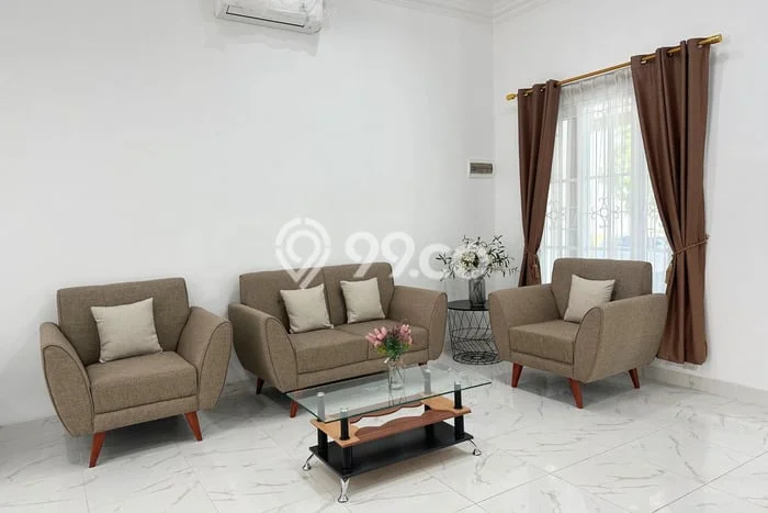 Disewakan Rumah Murah di Cikarang Bekasi dengan 2 KT Disewakan Rumah Murah di Cikarang Bekasi dengan 2 KT