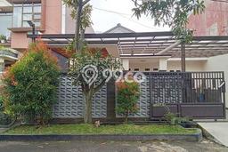 Rumah Modern 3 KT di Buah Batu Bandung Rumah Modern 3 KT di Buah Batu Bandung