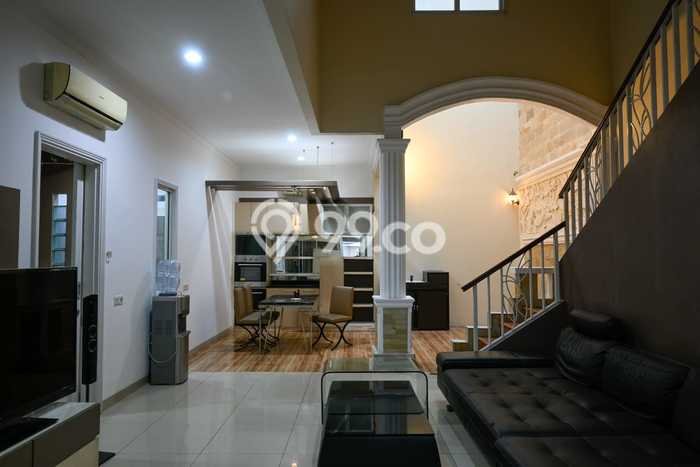 Rumah Disewakan Tangerang LT 162m2 LB 200m2 Kawasan Gading Serpong The Spring Rumah Disewakan Tangerang LT 162m2 LB 200m2 Kawasan Gading Serpong The Spring