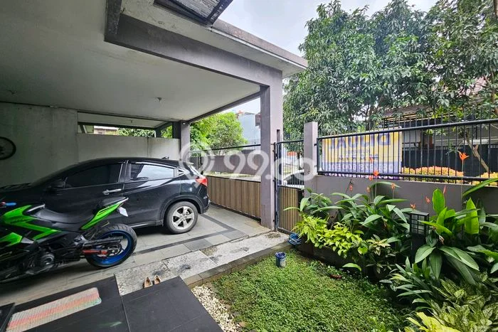 BEST DEAL Rumah Premium 4 Kamar Disewakan di Tangerang Siap Pakai BEST DEAL Rumah Premium 4 Kamar Disewakan di Tangerang Siap Pakai