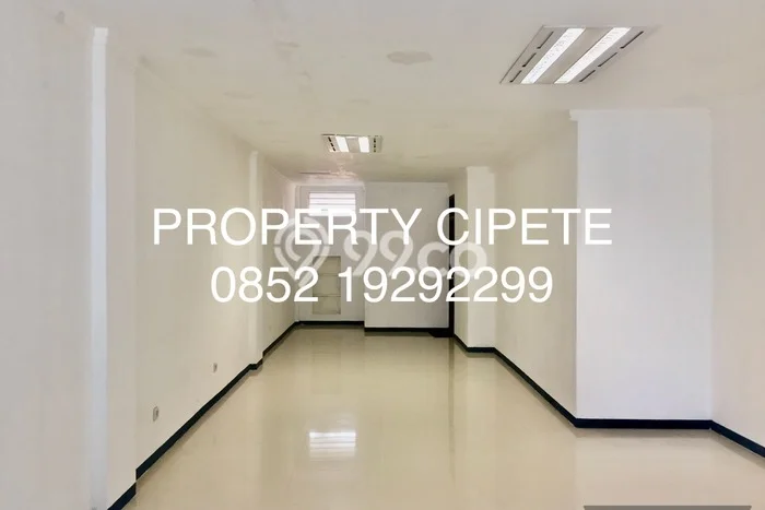 Ruko Area Premium di Cipete, Luas 135m², Disewakan, Area Bisnis Ruko Area Premium di Cipete, Luas 135m², Disewakan, Area Bisnis