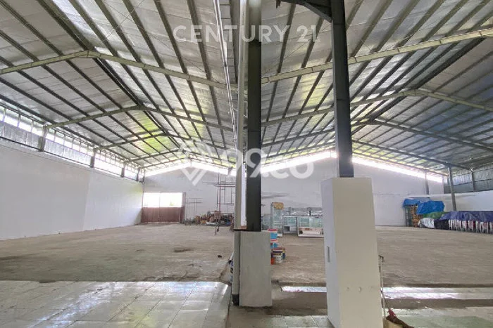 Gudang untuk disewa di Wanasari punya LT 3700m2 & LB 1500m2 harga sewa kompetitif Gudang untuk disewa di Wanasari punya LT 3700m2 & LB 1500m2 harga sewa kompetitif