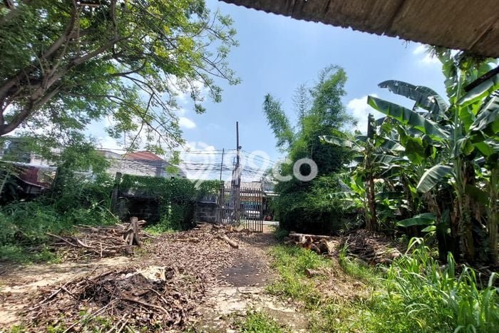 Disewakan Tanah Seluas 1500m2 di Ciledug, Tangerang Disewakan Tanah Seluas 1500m2 di Ciledug, Tangerang