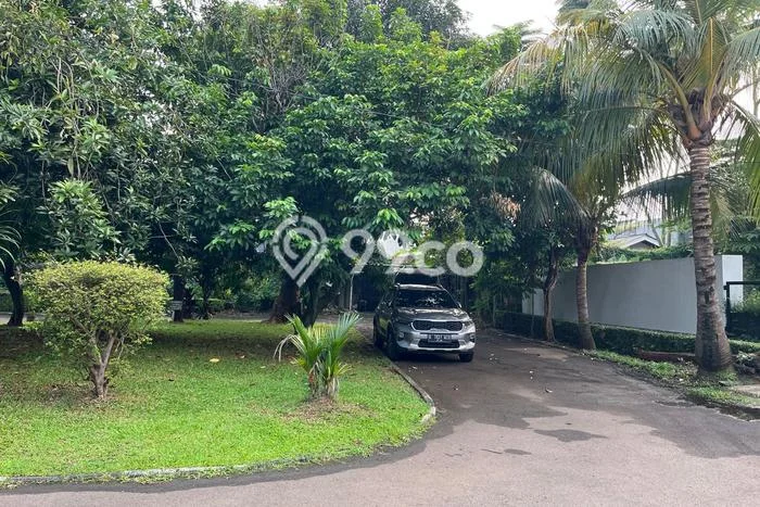 Lahan Dijual Lokasi Strategis di Jakarta Selatan dengan Luas 136m2 Lahan Dijual Lokasi Strategis di Jakarta Selatan dengan Luas 136m2