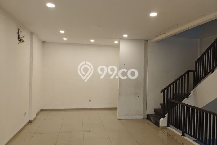 Disewakan Ruko di Kawasan Ramai Bintaro Luas 253m2 Disewakan Ruko di Kawasan Ramai Bintaro Luas 253m2
