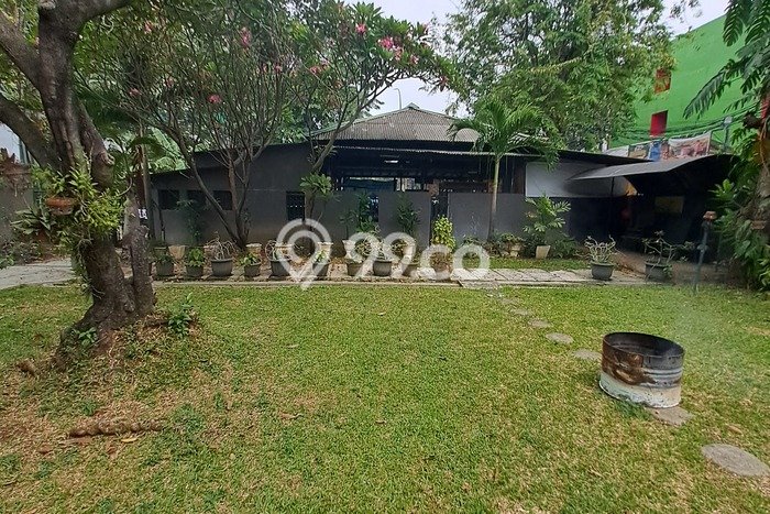 Hunian Mewah LB 400m2 Siap Pakai Desain Elegan di Rawamangun, Jakarta Timur Hunian Mewah LB 400m2 Siap Pakai Desain Elegan di Rawamangun, Jakarta Timur