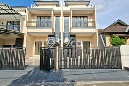 Dijual Cepat Rumah Bagus Siap Huni LB 145m2 di Serpong Utara, Tangerang Selatan Dijual Cepat Rumah Bagus Siap Huni LB 145m2 di Serpong Utara, Tangerang Selatan