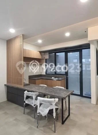 Rumah Modern Cantik 3 Kamar Bisa Langsung Pindah di BSD Rumah Modern Cantik 3 Kamar Bisa Langsung Pindah di BSD