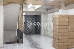 Area Ramai! Gudang Dijual di Grogol Petamburan untuk Bisnis Luas Bangunan 150m2 Area Ramai! Gudang Dijual di Grogol Petamburan untuk Bisnis Luas Bangunan 150m2