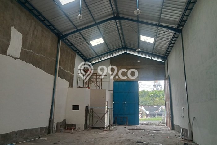 Gudang Komersial Disewakan di Driyorejo Gresik Luas 180m2 Gudang Komersial Disewakan di Driyorejo Gresik Luas 180m2