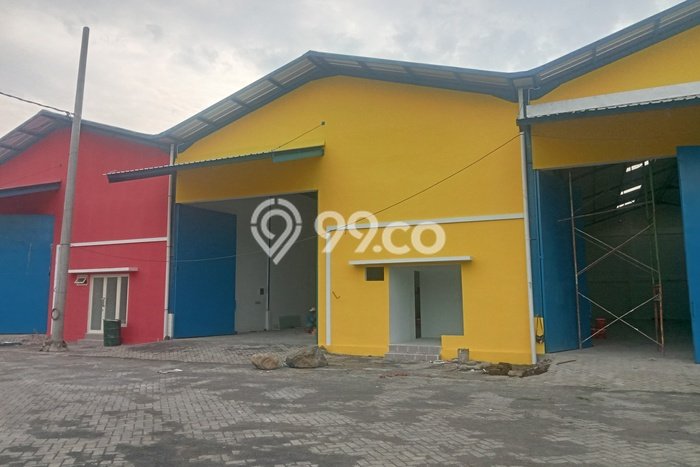 Unit Gudang disewakan di Driyorejo Gresik dengan LT 360m2 / LB 360m2 Unit Gudang disewakan di Driyorejo Gresik dengan LT 360m2 / LB 360m2