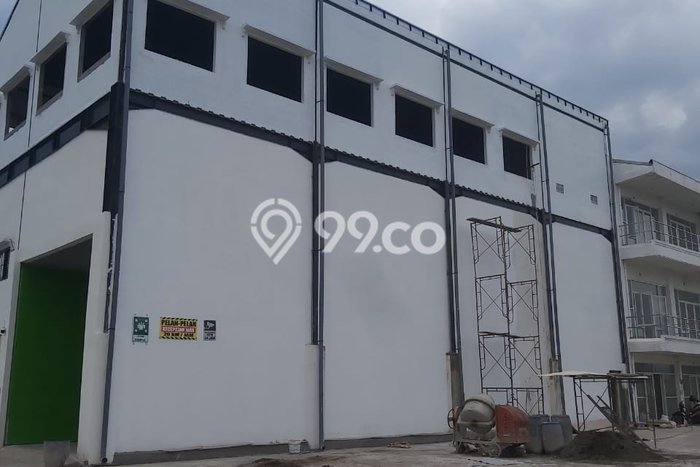 Gudang Disewakan Lokasi Krian Sidoarjo Harga Spesial! Gudang Disewakan Lokasi Krian Sidoarjo Harga Spesial!