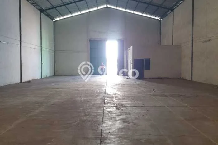 Unit Gudang disewakan di Buduran Sidoarjo dengan LT 1260m2 / LB 1260m2 Unit Gudang disewakan di Buduran Sidoarjo dengan LT 1260m2 / LB 1260m2