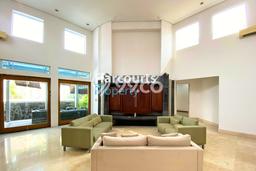 Rumah di Kawasan Menteng, Area Elite LT 753m² Rumah di Kawasan Menteng, Area Elite LT 753m²