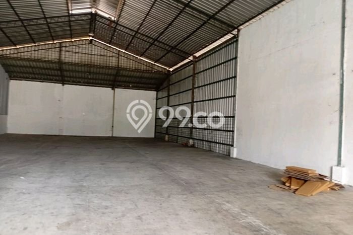 Disewakan Gudang di Pusat Kota Jakarta Barat Ramai Strategis Disewakan Gudang di Pusat Kota Jakarta Barat Ramai Strategis