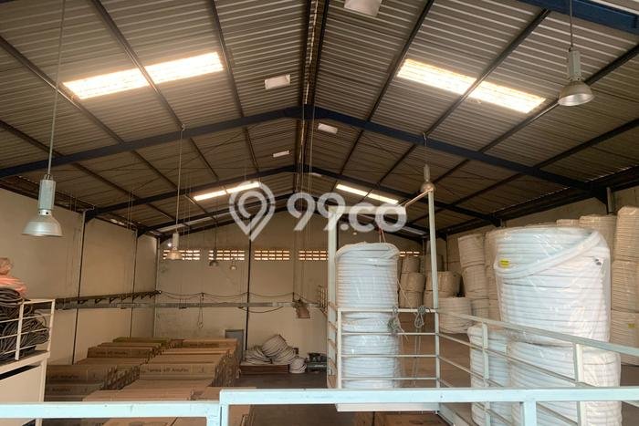 AREA TERSIBUK! Gudang Kawasan Marunda, Luas 420m², Nilai Prospektif AREA TERSIBUK! Gudang Kawasan Marunda, Luas 420m², Nilai Prospektif