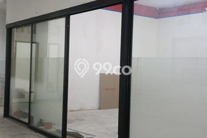 Gudang bagus disewakan di Gambir Jakarta Pusat dengan LB 500m2 harga sewa terbaik Gudang bagus disewakan di Gambir Jakarta Pusat dengan LB 500m2 harga sewa terbaik