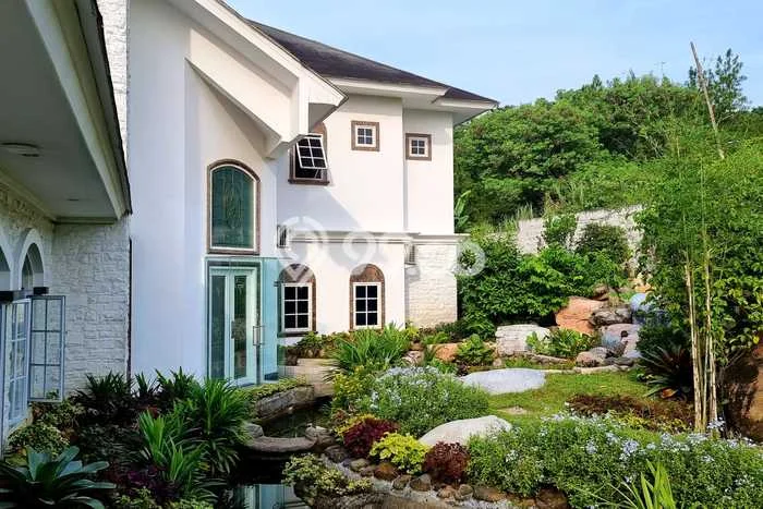 Jual Rumah Mewah Megah Dengan View Cantik di Sentul, Bogor Jual Rumah Mewah Megah Dengan View Cantik di Sentul, Bogor