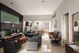 Rumah Elit LB 160m2 Siap Huni Desain Elegan di Gading Serpong, Tangerang Rumah Elit LB 160m2 Siap Huni Desain Elegan di Gading Serpong, Tangerang