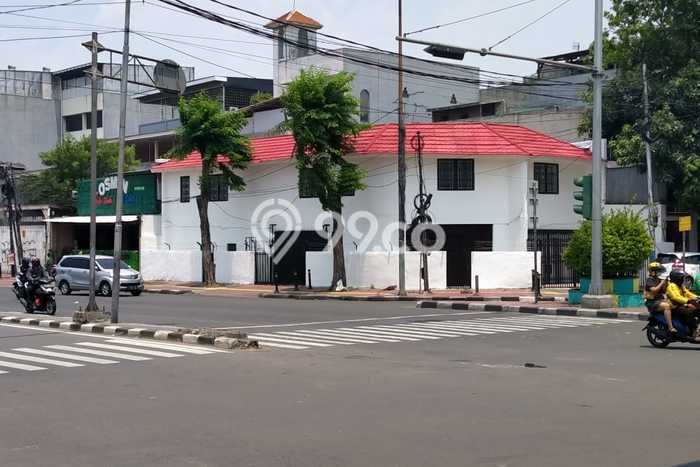 Disewakan Ruko di Jembatan Dua Jakarta Barat LT 176m2, LB 320m2 Disewakan Ruko di Jembatan Dua Jakarta Barat LT 176m2, LB 320m2
