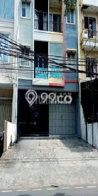 Ruko untuk Disewa di Pusat Jakarta Utara Luas Bangunan 240m2 Ruko untuk Disewa di Pusat Jakarta Utara Luas Bangunan 240m2