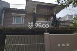 Rumah Elit Modern Tanpa Renovasi di Turangga Bandung Rumah Elit Modern Tanpa Renovasi di Turangga Bandung