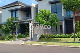 Jual Rumah Luas Megah Dengan View Cantik di Summarecon Bandung, Bandung Jual Rumah Luas Megah Dengan View Cantik di Summarecon Bandung, Bandung