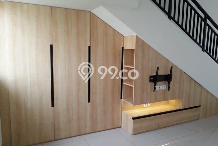 Lokasi strategis! Rumah siap huni dikontrakkan di Gedebage LB 98m2 Lokasi strategis! Rumah siap huni dikontrakkan di Gedebage LB 98m2