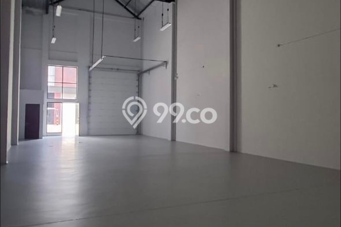 Unit Gudang Disewakan di Pantai Indah Kapuk 2 di Area Ramai & Strategis Unit Gudang Disewakan di Pantai Indah Kapuk 2 di Area Ramai & Strategis