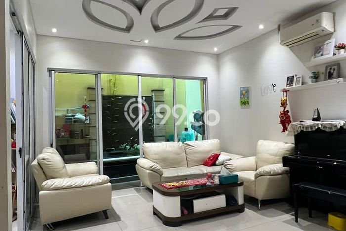 Hot Offer Hunian Mewah Ideal dan Luas di Cengkareng, Jakarta Barat Hot Offer Hunian Mewah Ideal dan Luas di Cengkareng, Jakarta Barat