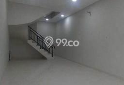Ruko Dijual di Jakarta Barat LT 72m2 & LB 160m2 Lokasi Terbaik! Ruko Dijual di Jakarta Barat LT 72m2 & LB 160m2 Lokasi Terbaik!