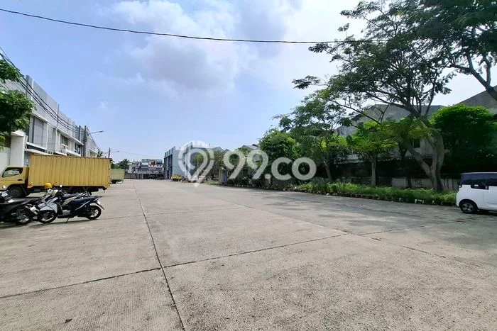 Gudang Disewa di Jakarta Barat dengan LB 700m2 Area Komersial Ramai Gudang Disewa di Jakarta Barat dengan LB 700m2 Area Komersial Ramai