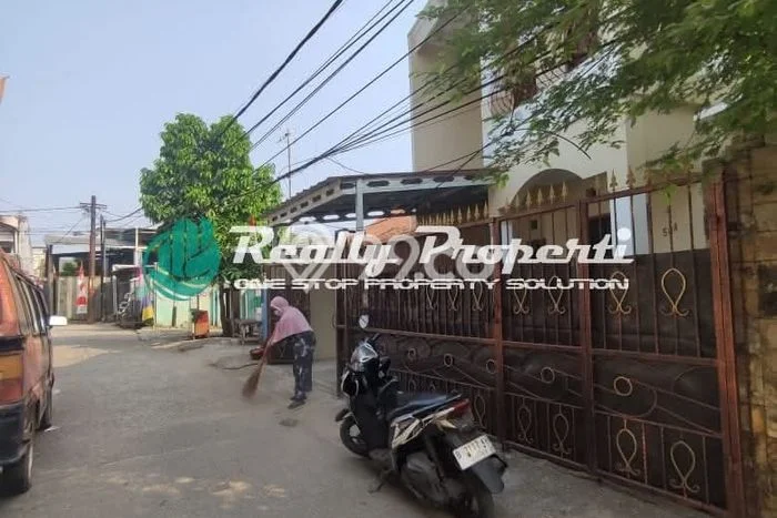 Rumah sewa siap huni 4 KT di Jatiwaringin, Bekasi Rumah sewa siap huni 4 KT di Jatiwaringin, Bekasi